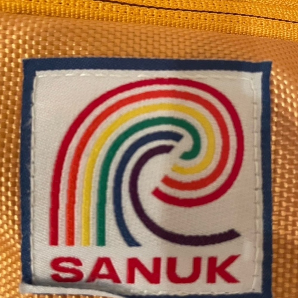 Sanuk ‘Fanny Pack’ Belt Bag-Mustard Yellow - Picture 6 of 8